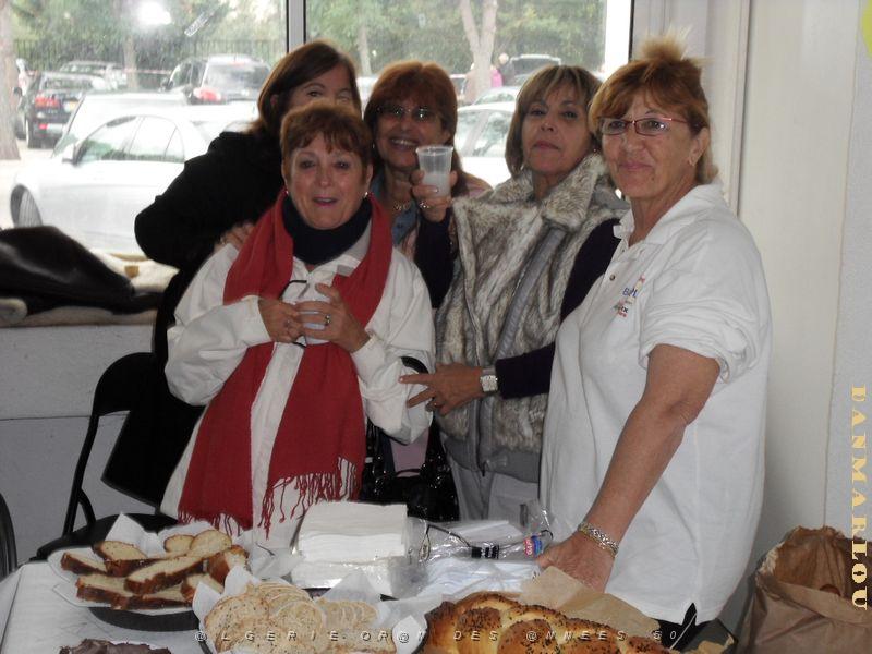 REPORTAGE NIMES 2010 RENCONTRE DU CERCLE DON BOSCO ECKMUHL ET LA MARINE 17 10 2010   (25).jpg -  SAMSUNG DIGITAL CAMERA